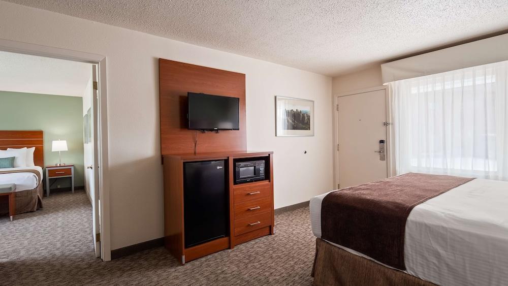 Best Western Buffalo Ridge Inn photo 17