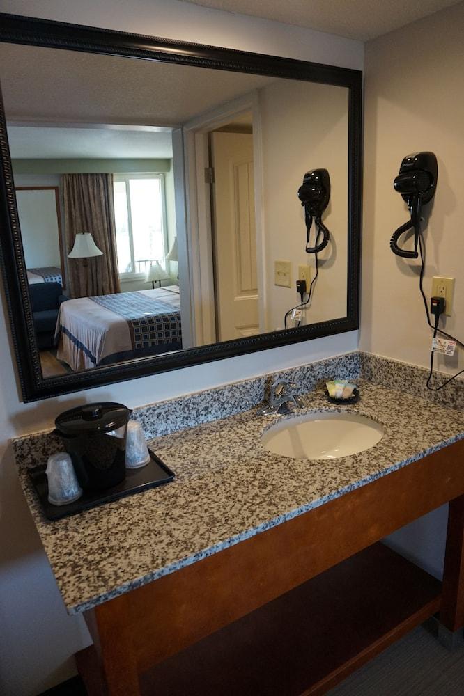 The Smart Stay Inn photo 42