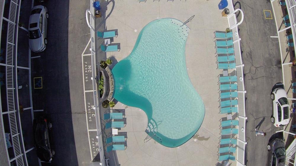 Sands by the Sea Motel photo 13