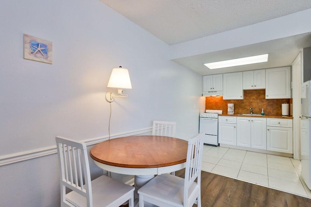 Coastal Waters Inn photo 72