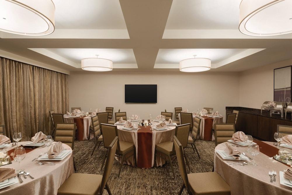 Holiday Inn Chicago - Schaumburg by IHG photo 3