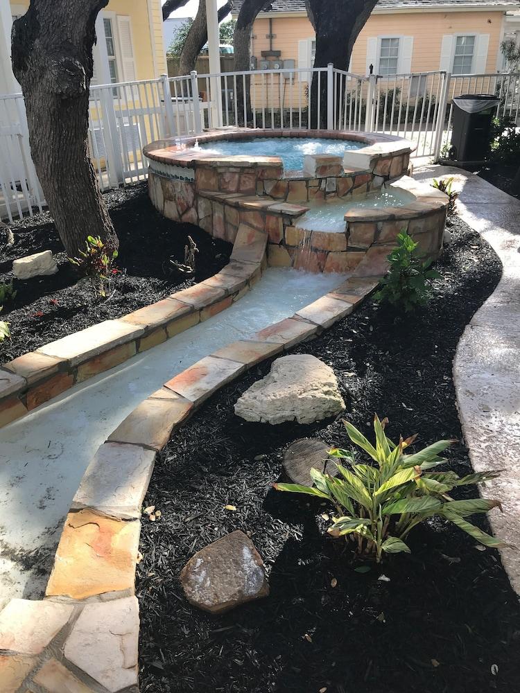 Pelican Bay Resort photo 50