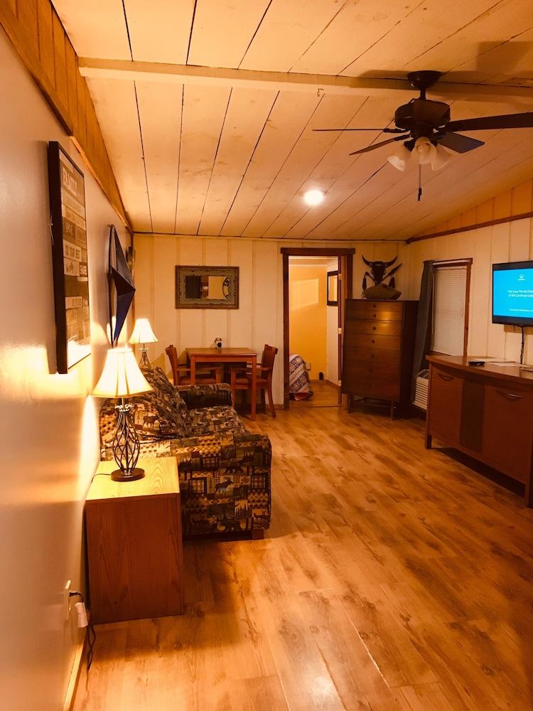 Smoky View Cottages & RV Resorts photo 16
