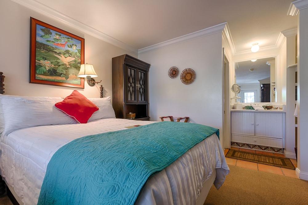 The Caribbean Court Boutique Hotel photo 79