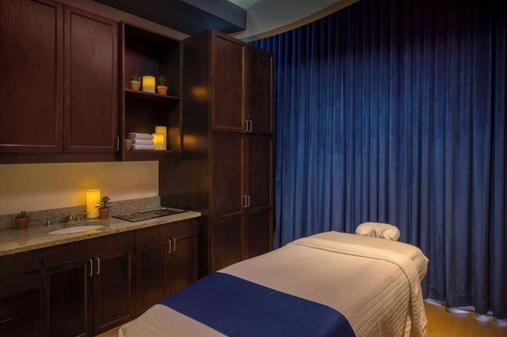 Wyndham Grand Orlando Resort Bonnet Creek photo 41