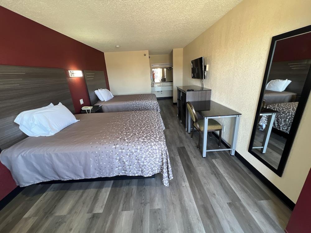 CourtesyStay photo 2