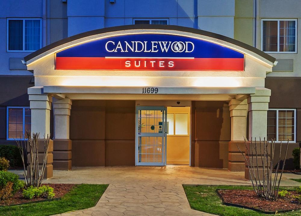 Candlewood Suites Owasso by IHG photo 25