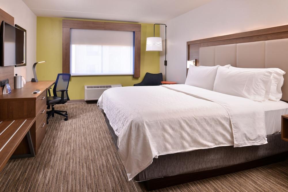 Holiday Inn Express Hotel & Suites Mesquite by IHG photo 16