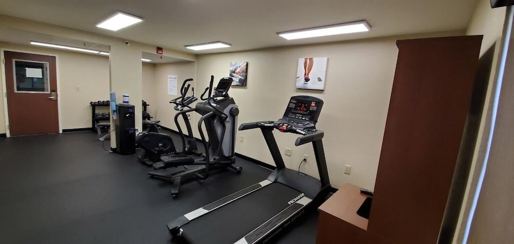 Comfort Inn Oxon Hill - National Harbor photo 24