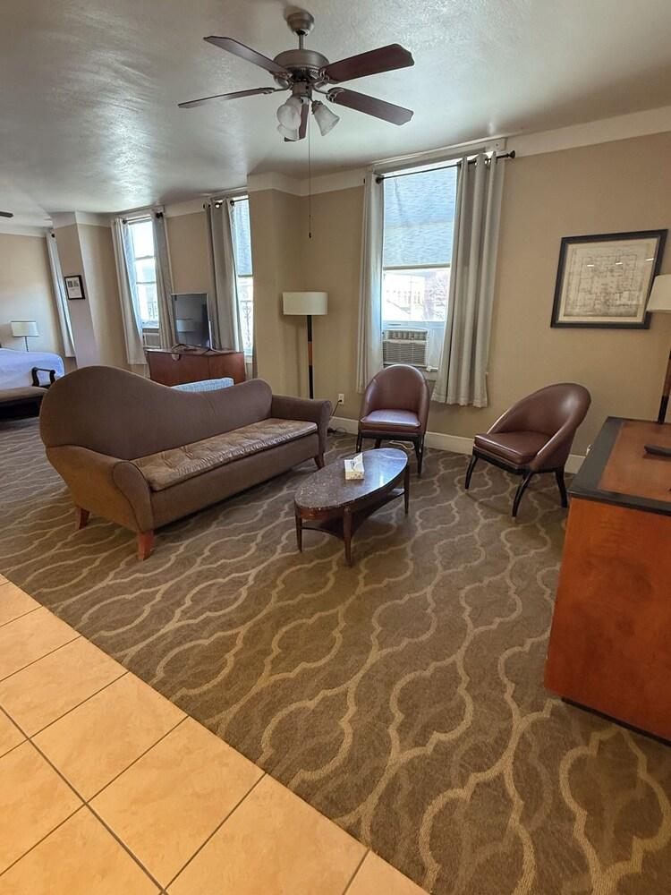 The Gadsden Hotel photo 38