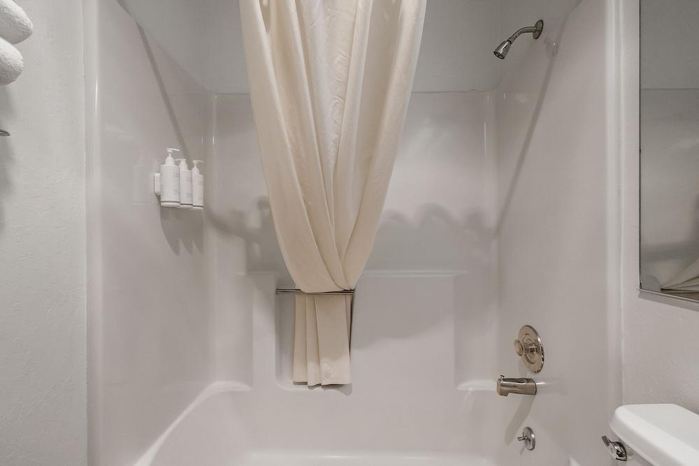 Aladdin Inn photo 22