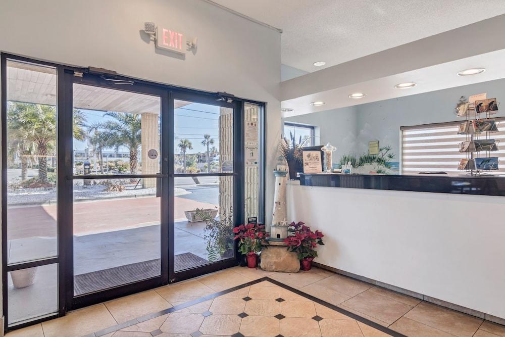 Dunes Inn & Suites photo 20
