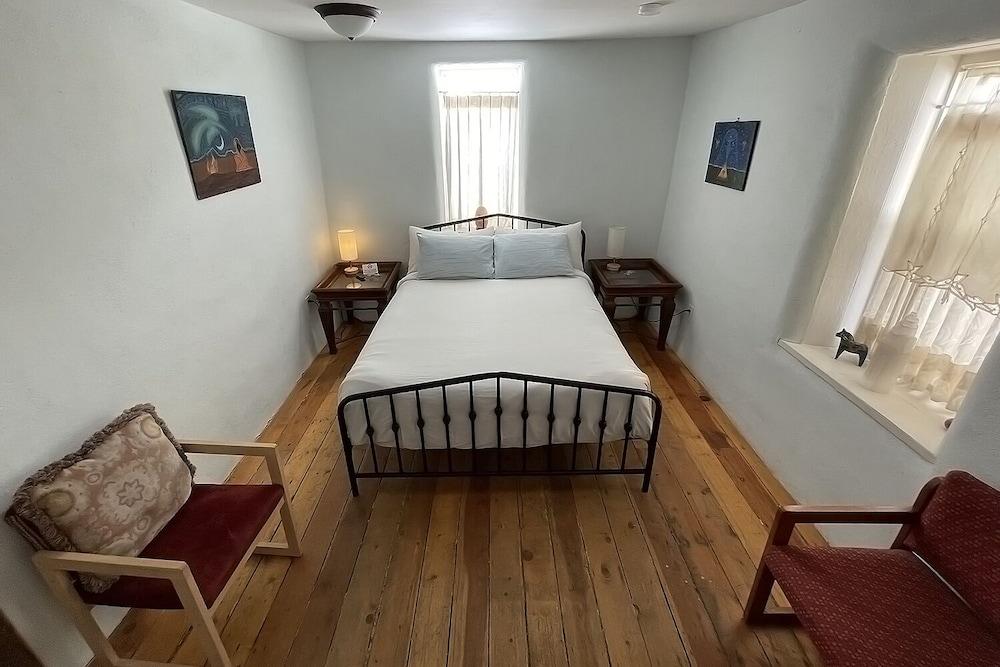 SnowMansion Taos Adventure Lodge photo 34