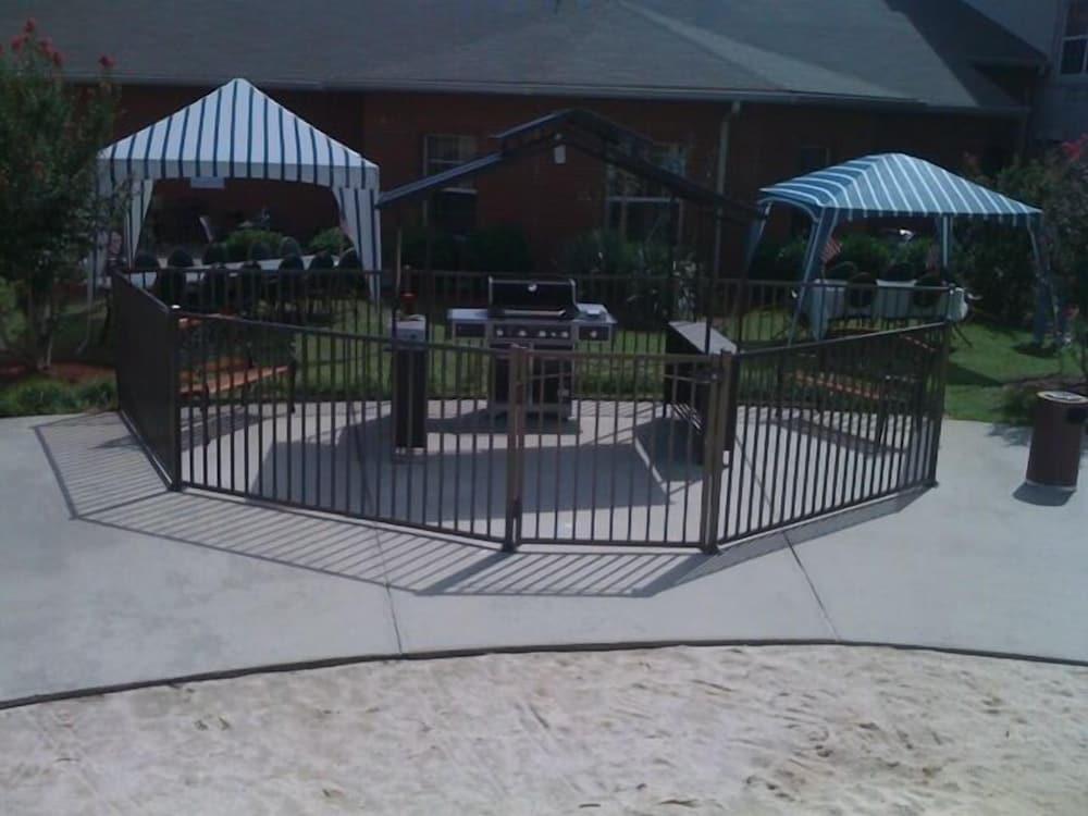Landmark Inn Fort Liberty photo 39
