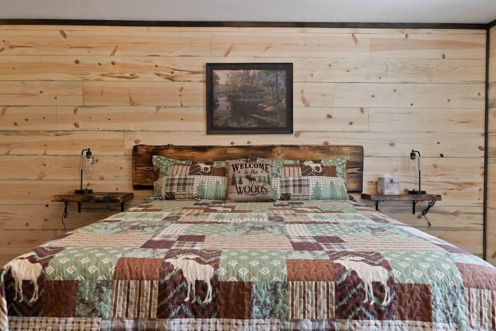 Lake Village Lodge photo 39