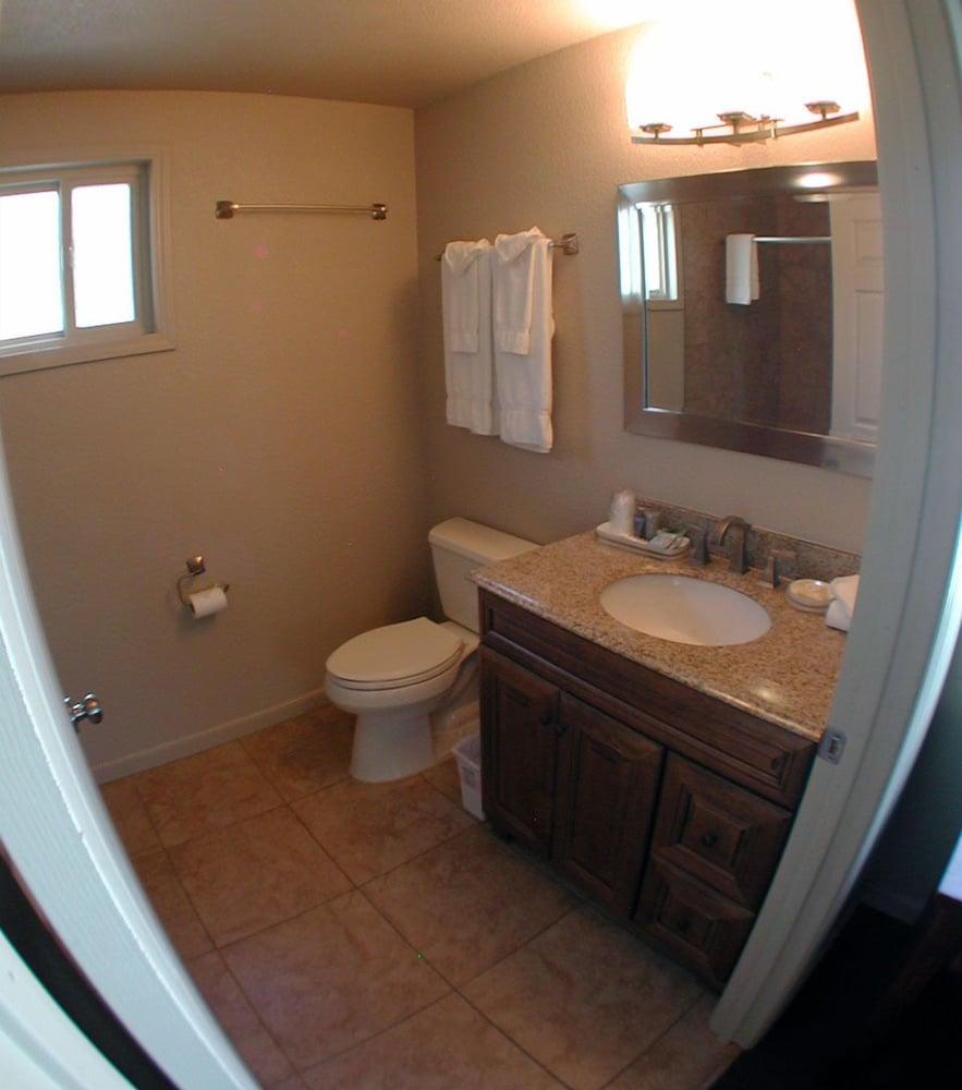Lucia Lodge photo 21