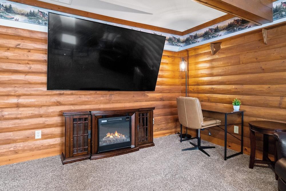 Fife Lake Lodge photo 27