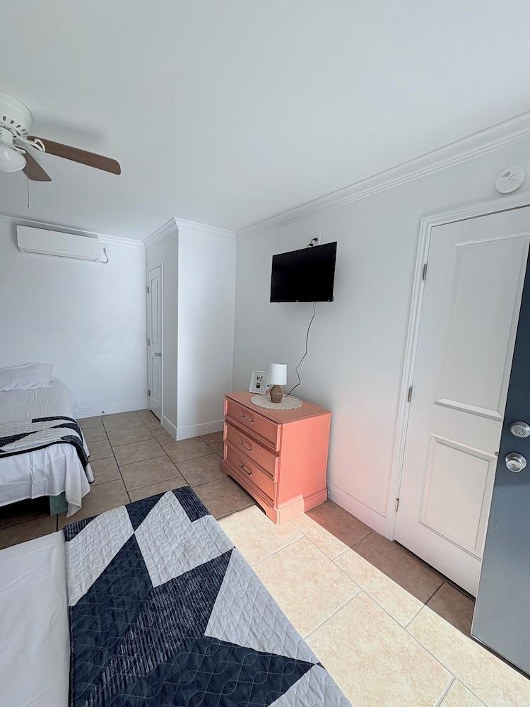 Aransas Beach Extended Stay photo 10