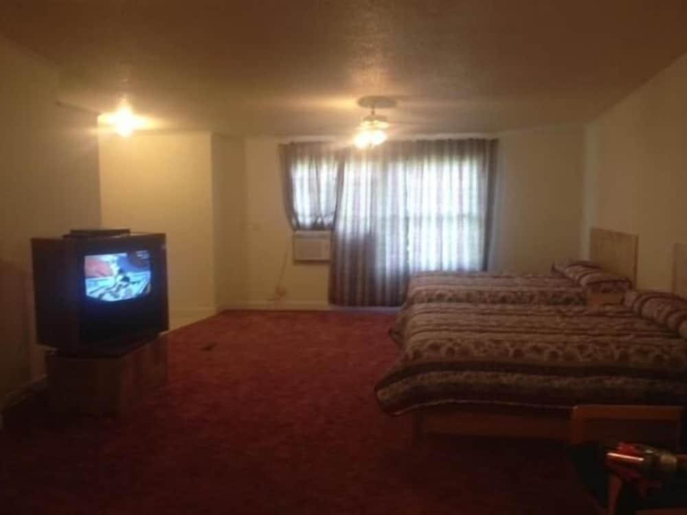 Comfort Green Motel photo 21