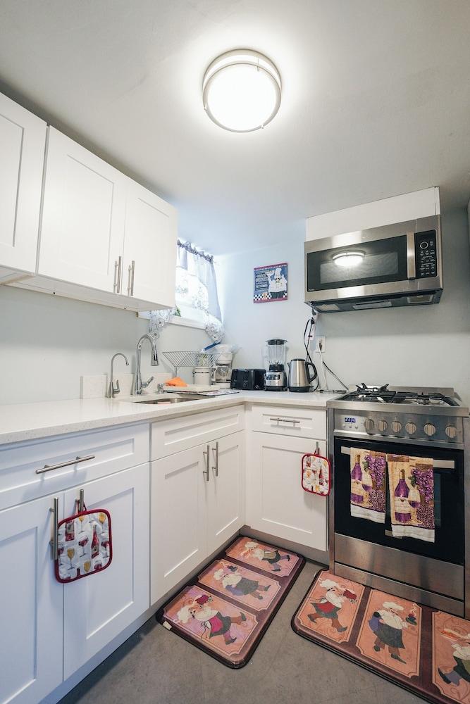 Hudson Hideaway - 3BD NYC Access photo 42