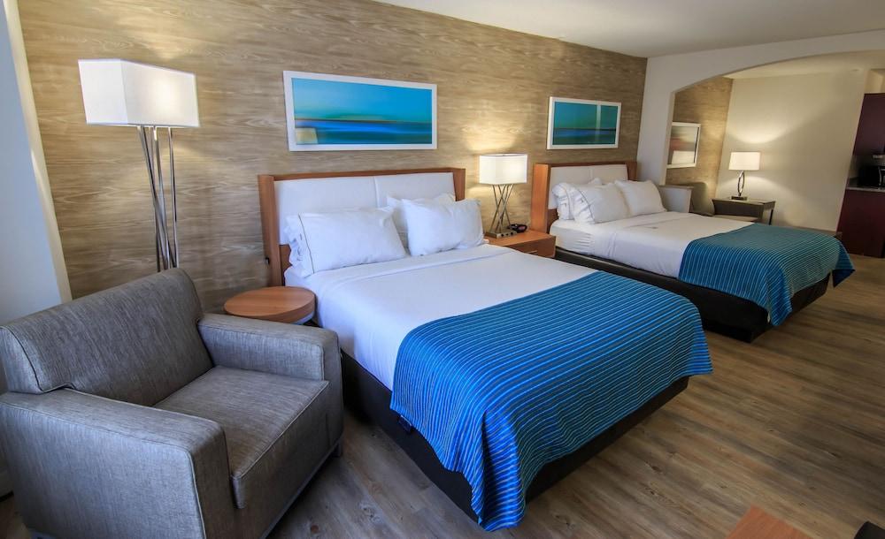 Holiday Inn Express & Suites Farmington by IHG photo 16