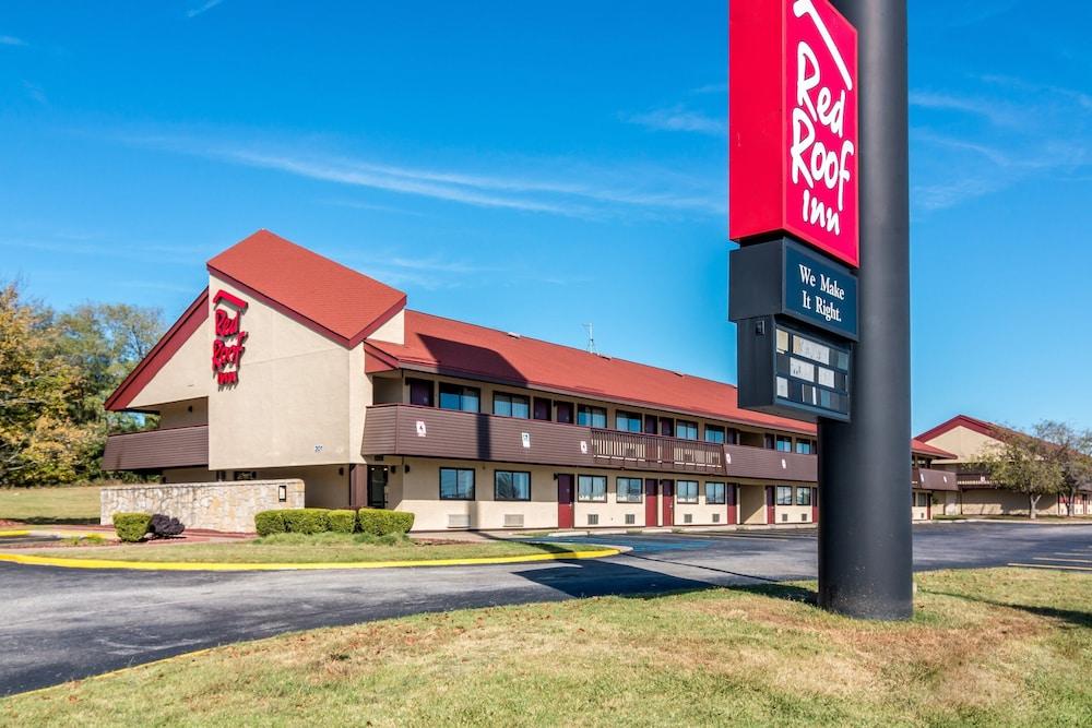 Red Roof Inn Columbia, MO photo 11