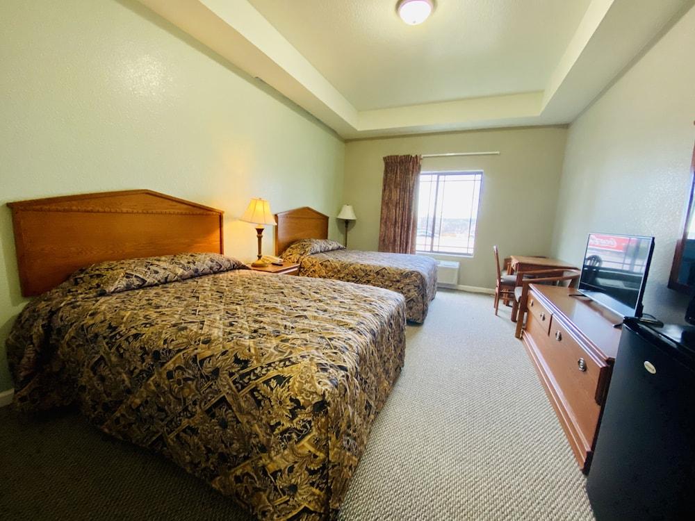 Studio 7 Extended Stay photo 3