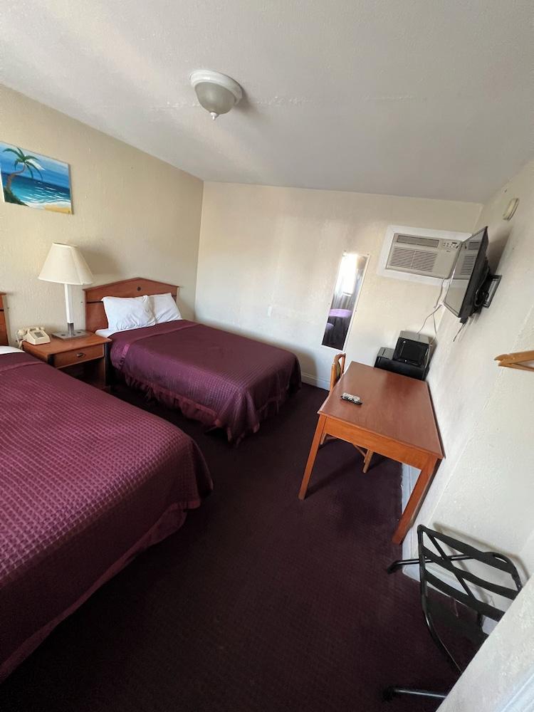 Budget Inn photo 8