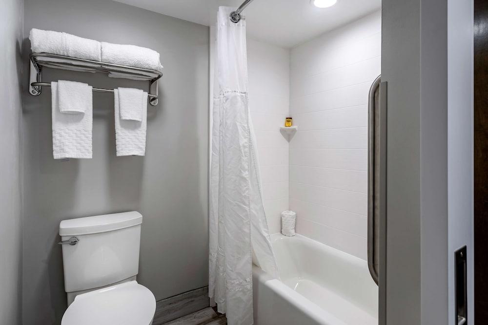 Best Western Plus Apple Valley Lodge Pigeon Forge photo 4