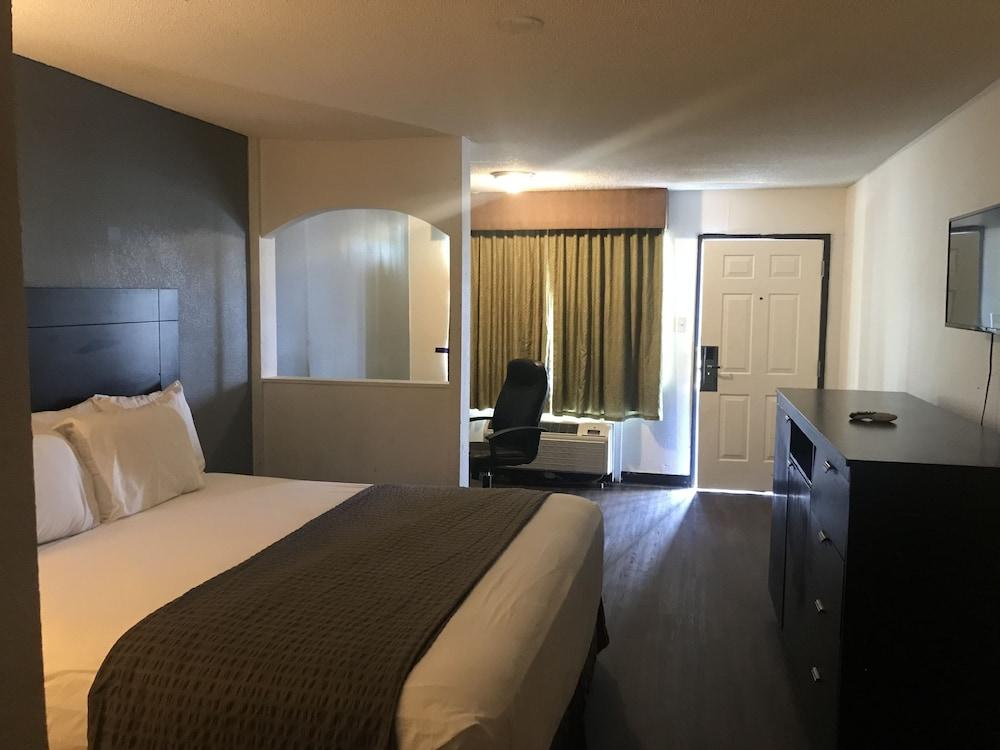 Texas Inn photo 5