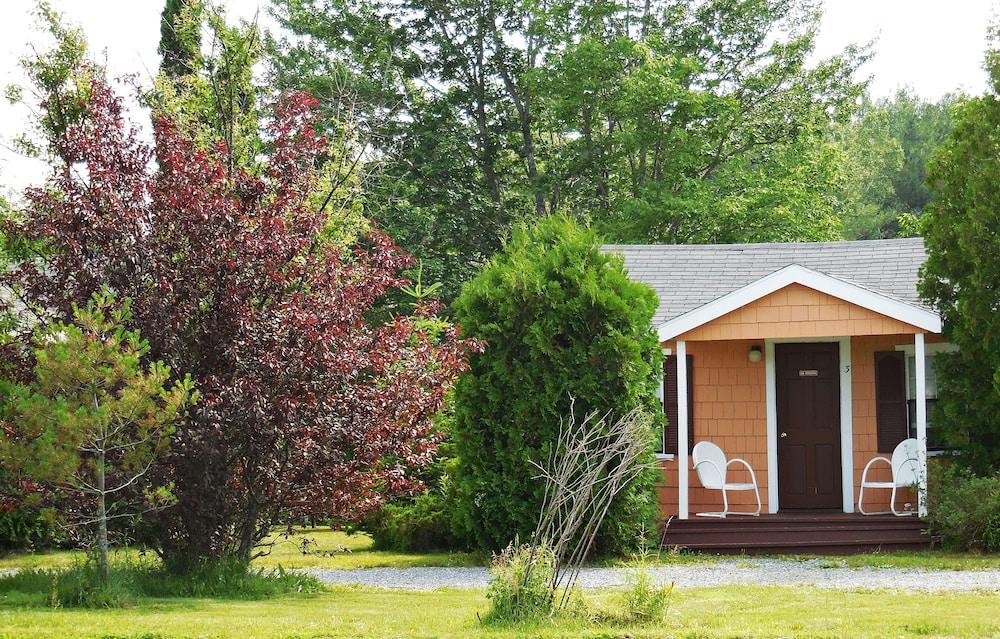 Acadia Gateway Motel photo 15