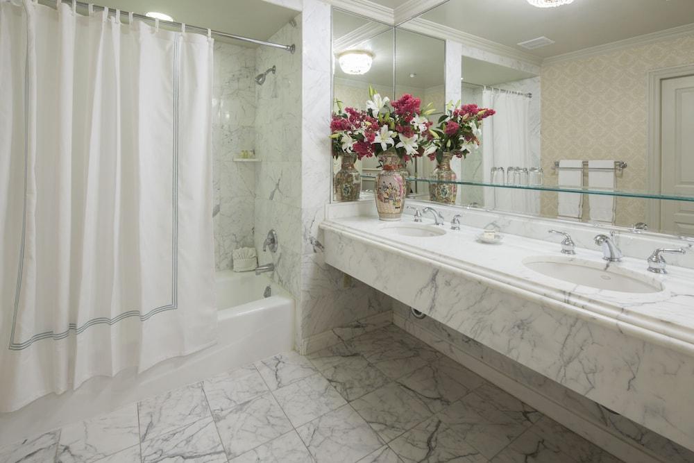 Bristol Hotel, Boutique Collection photo 33