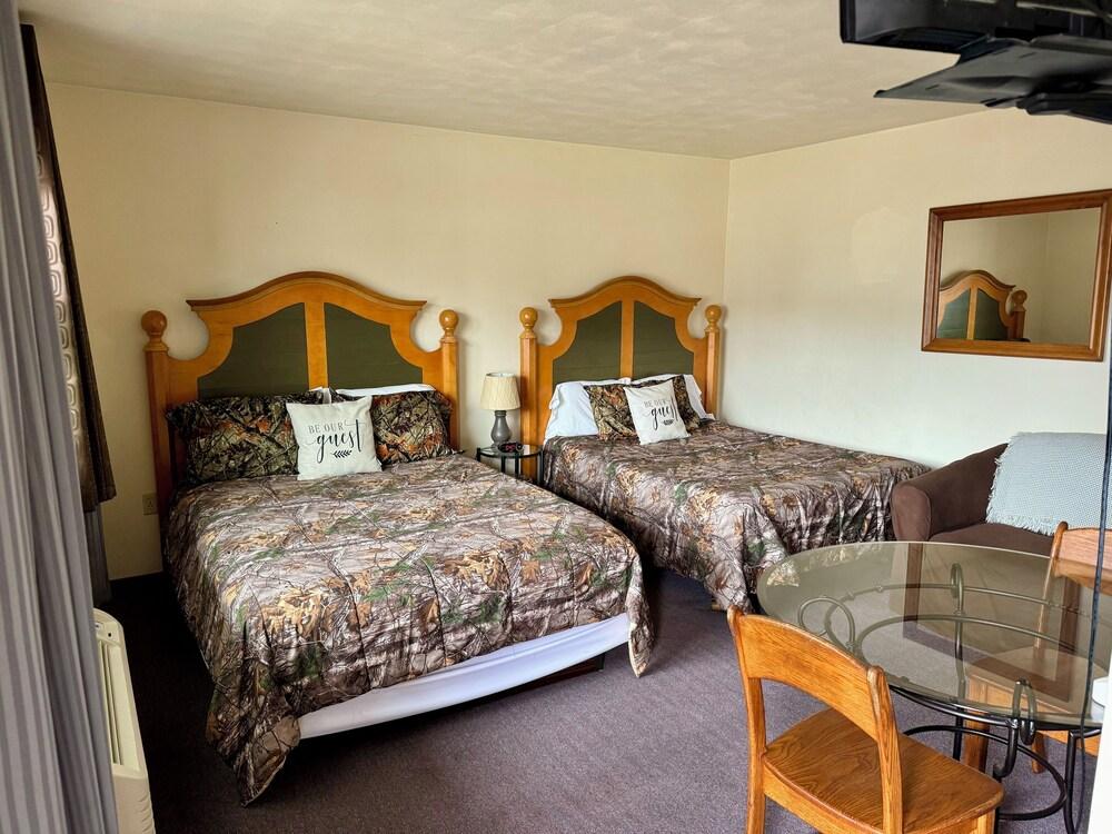 Napps Motel photo 26
