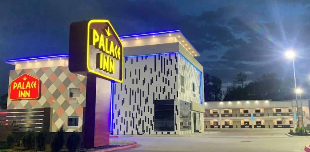 Palace Inn Post Oak photo 1