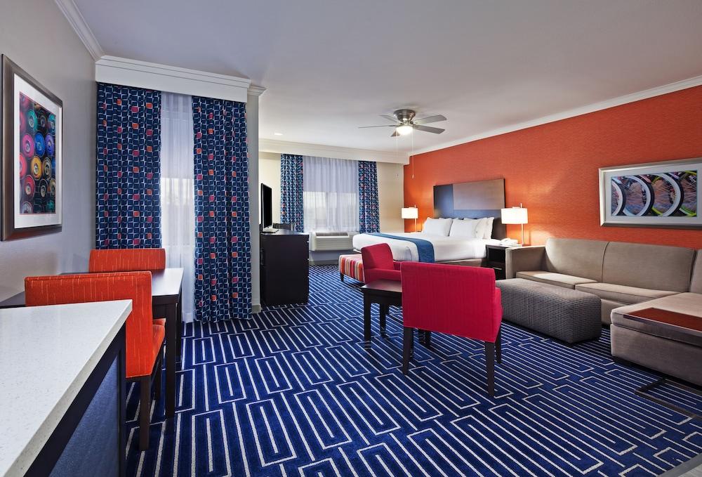 Holiday Inn Express & Suites Houston East, by IHG photo 7