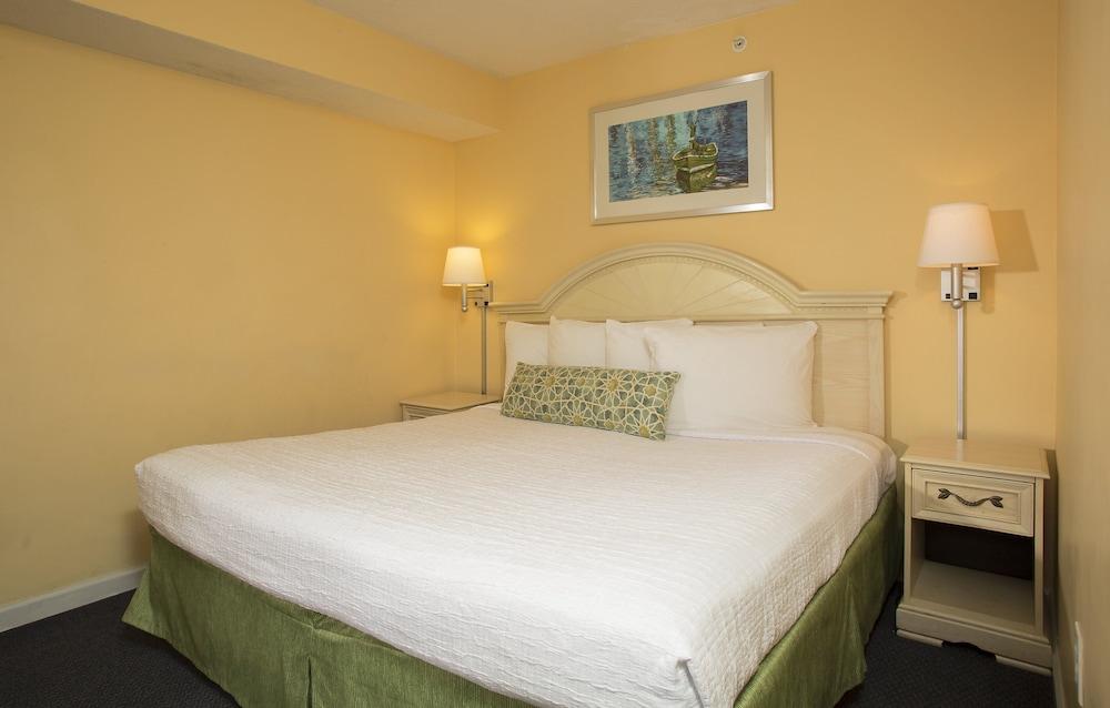 Grande Shores Ocean Resorts Condominiums photo 12
