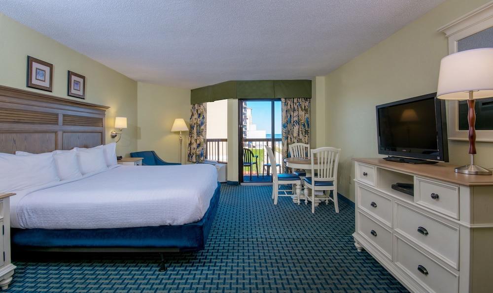 Compass Cove Resort photo 12
