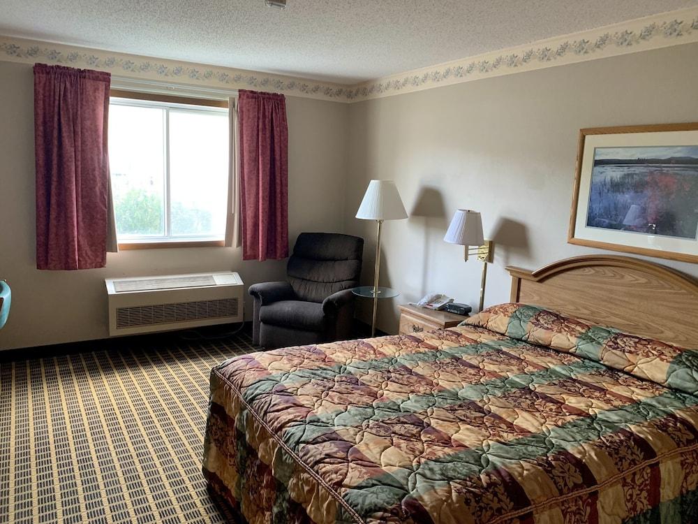 Country Inn Deerwood photo 23