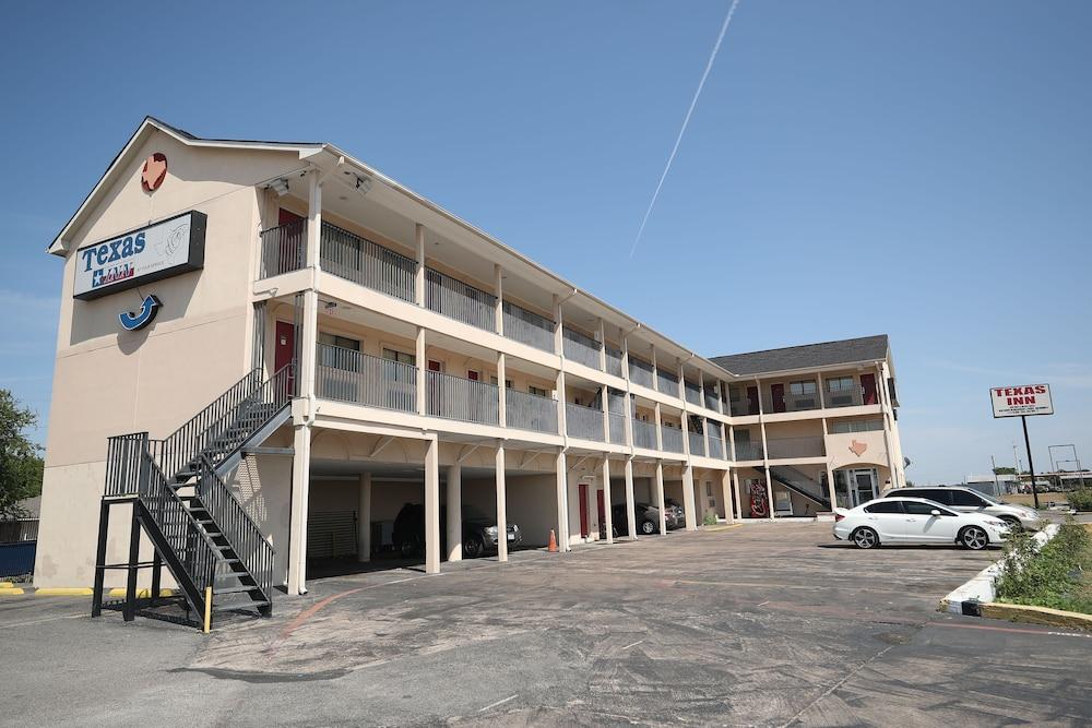 Texas Inn photo 26