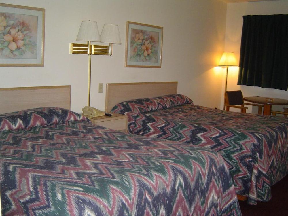 Heritage Inn photo 31