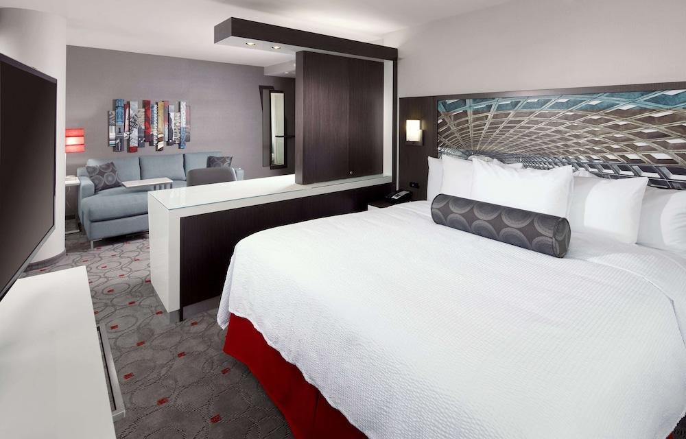 Hyatt House Washington DC / Downtown / Convention Center photo 8