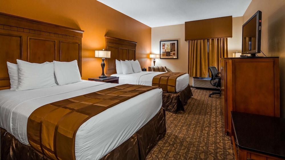 Best Western Plus Midwest Inn & Suites photo 5