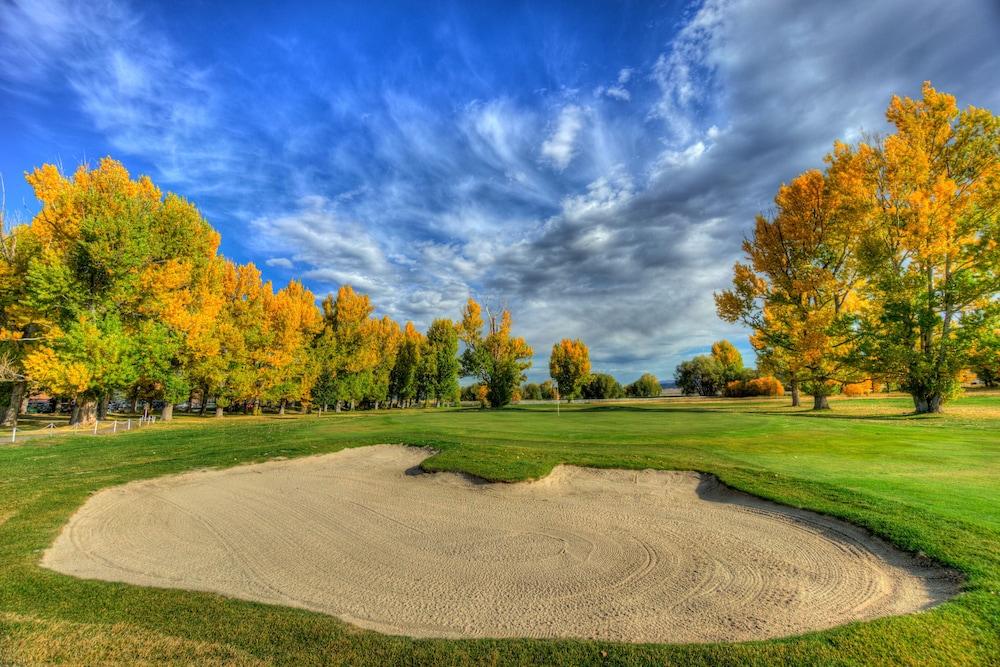 Fairmont Hot Springs Resort photo 11