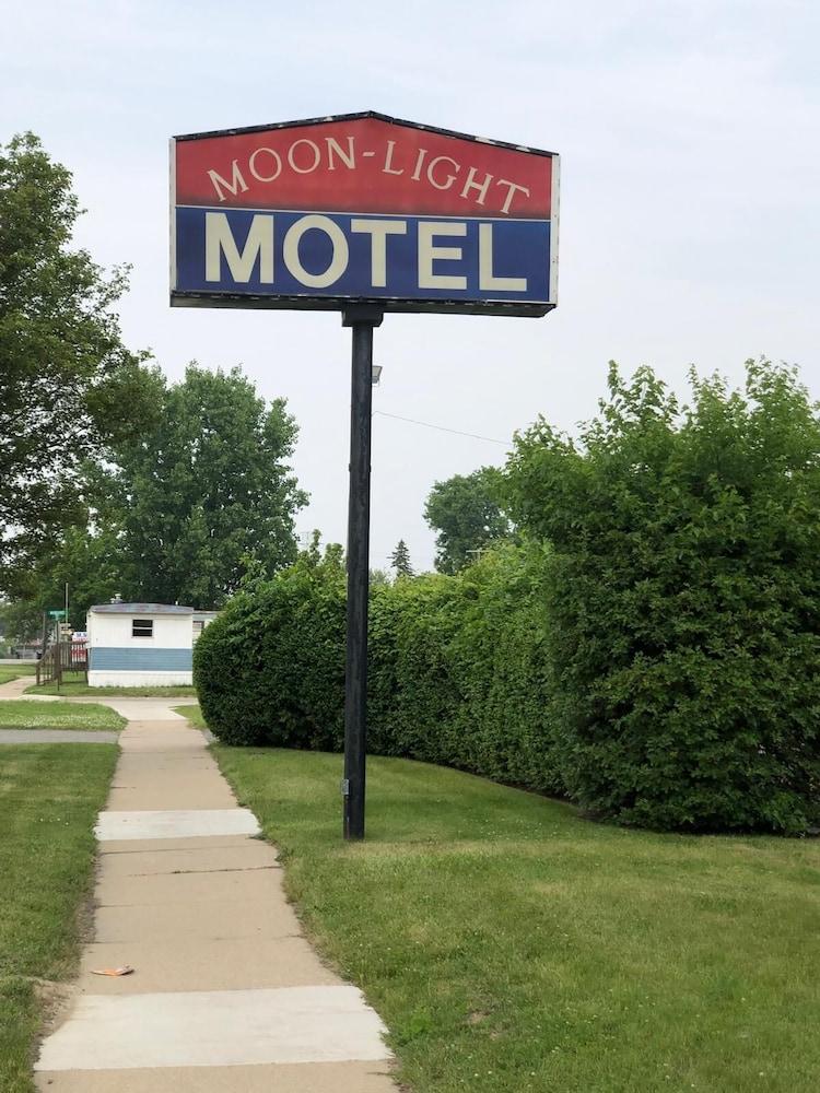 Moonlight Motel photo 8
