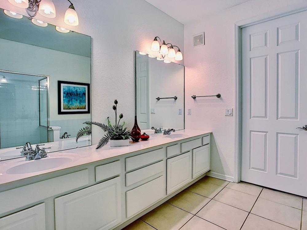 Vista Cay by Cosy Casas photo 21
