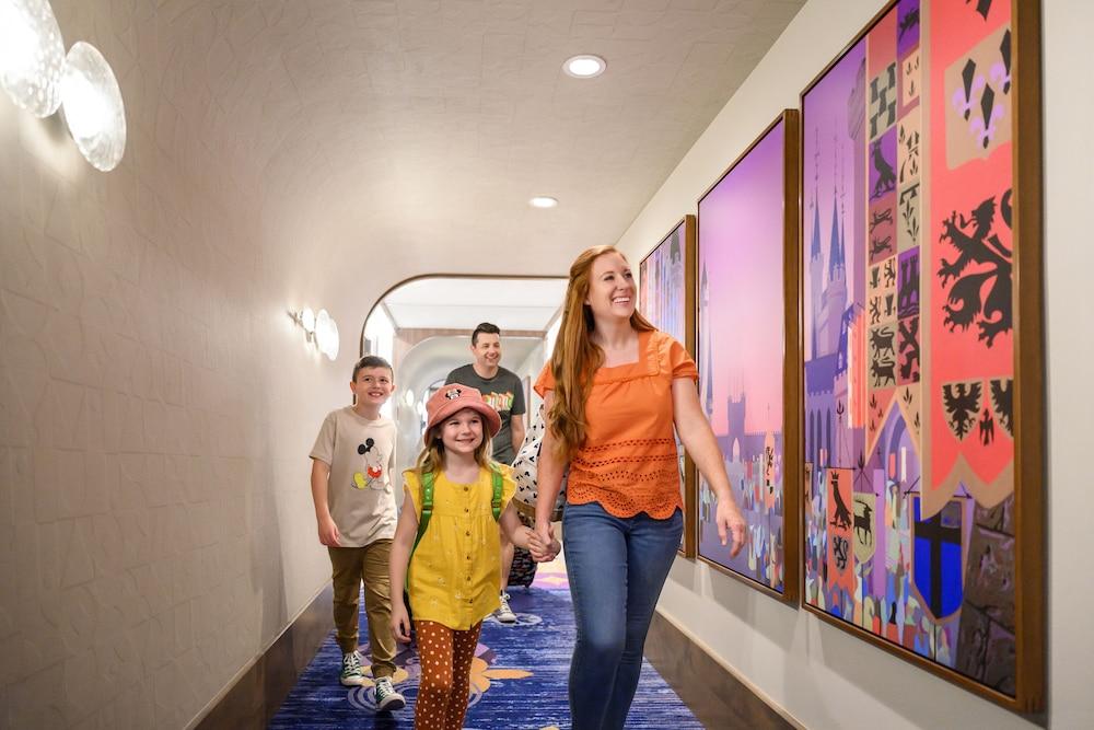The Villas At The Disneyland Hotel photo 40