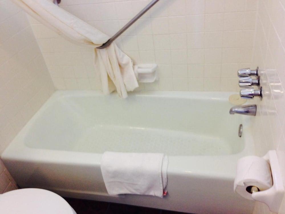 Amazon Motel photo 12