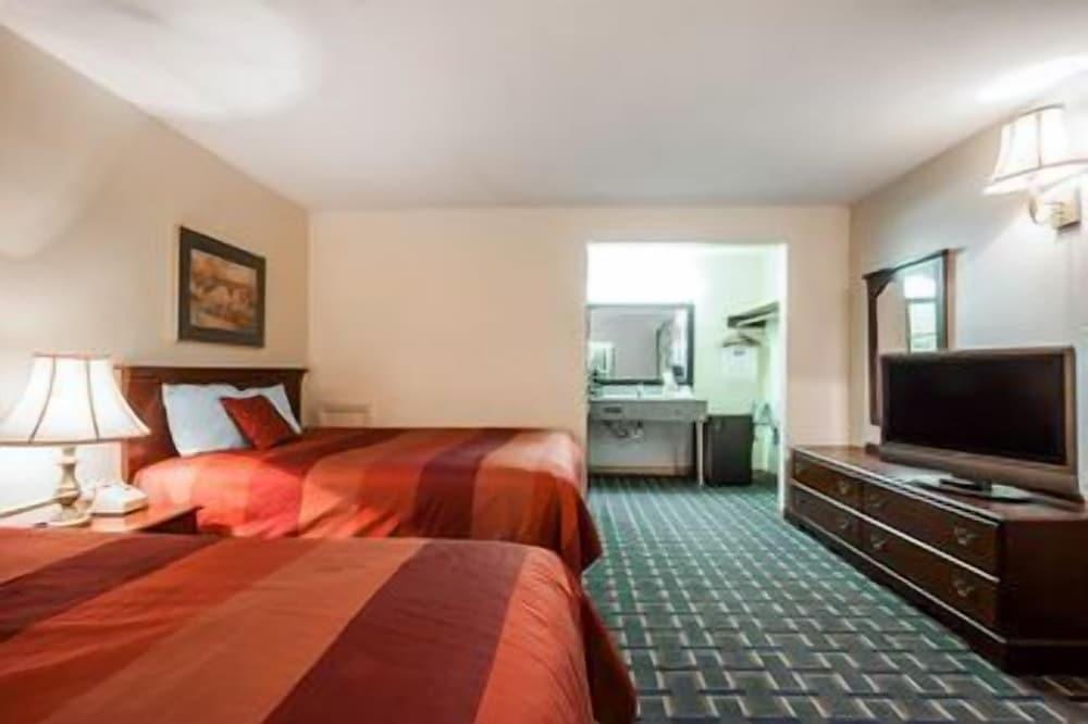 Villa Inn photo 16