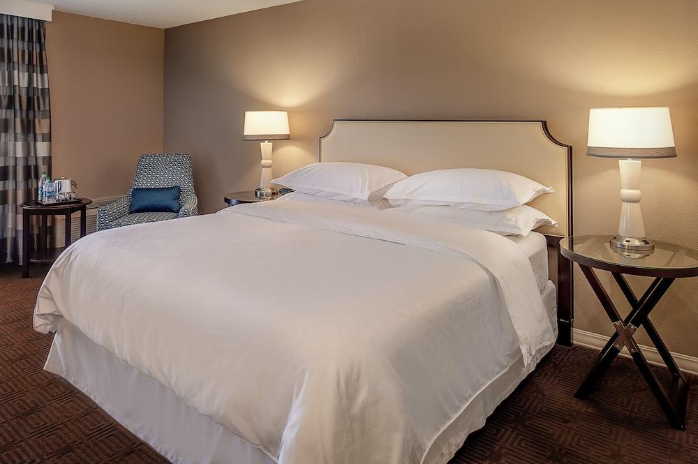 Sheraton Westport Chalet Hotel St. Louis photo 9