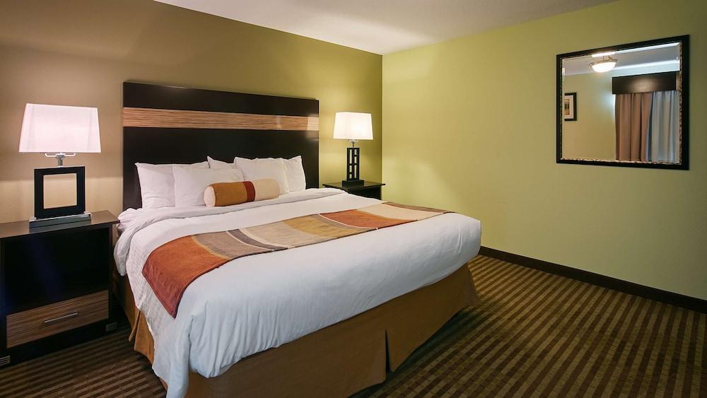 Best Western Rama Inn photo 8